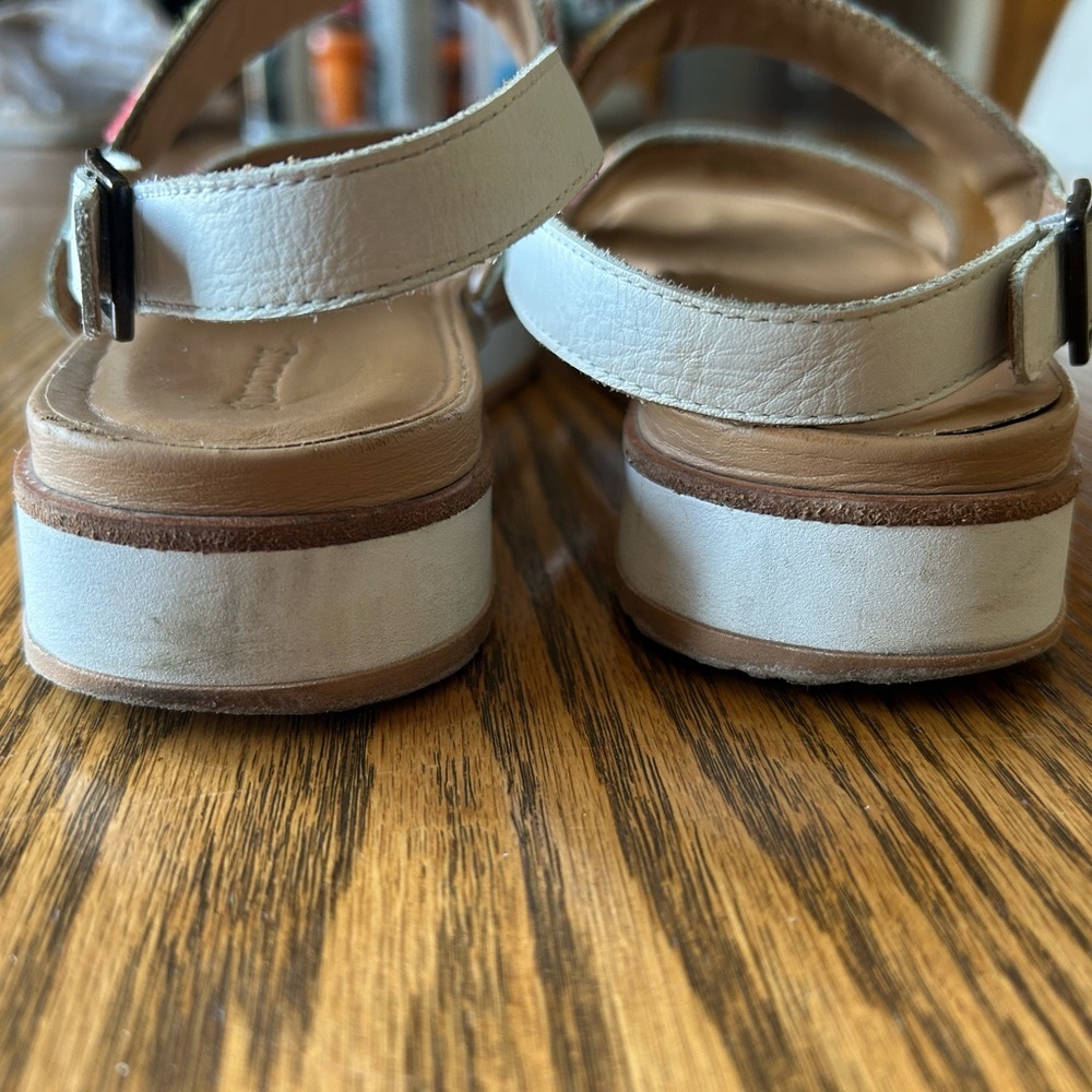 Soludos Women’s Multicolor Rainbow Embroidered and Leather Strap Sandals Size 10 - Picture 6 of 8